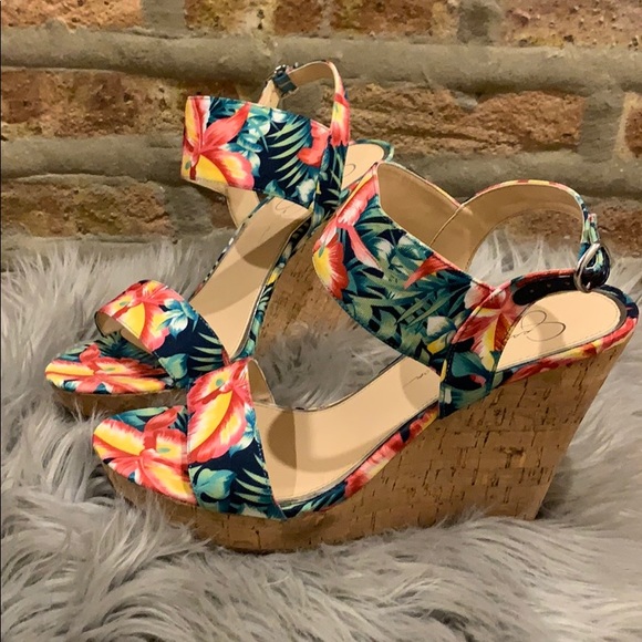 Jessica Simpson Floral Canvas Print Wedges - Picture 1 of 4